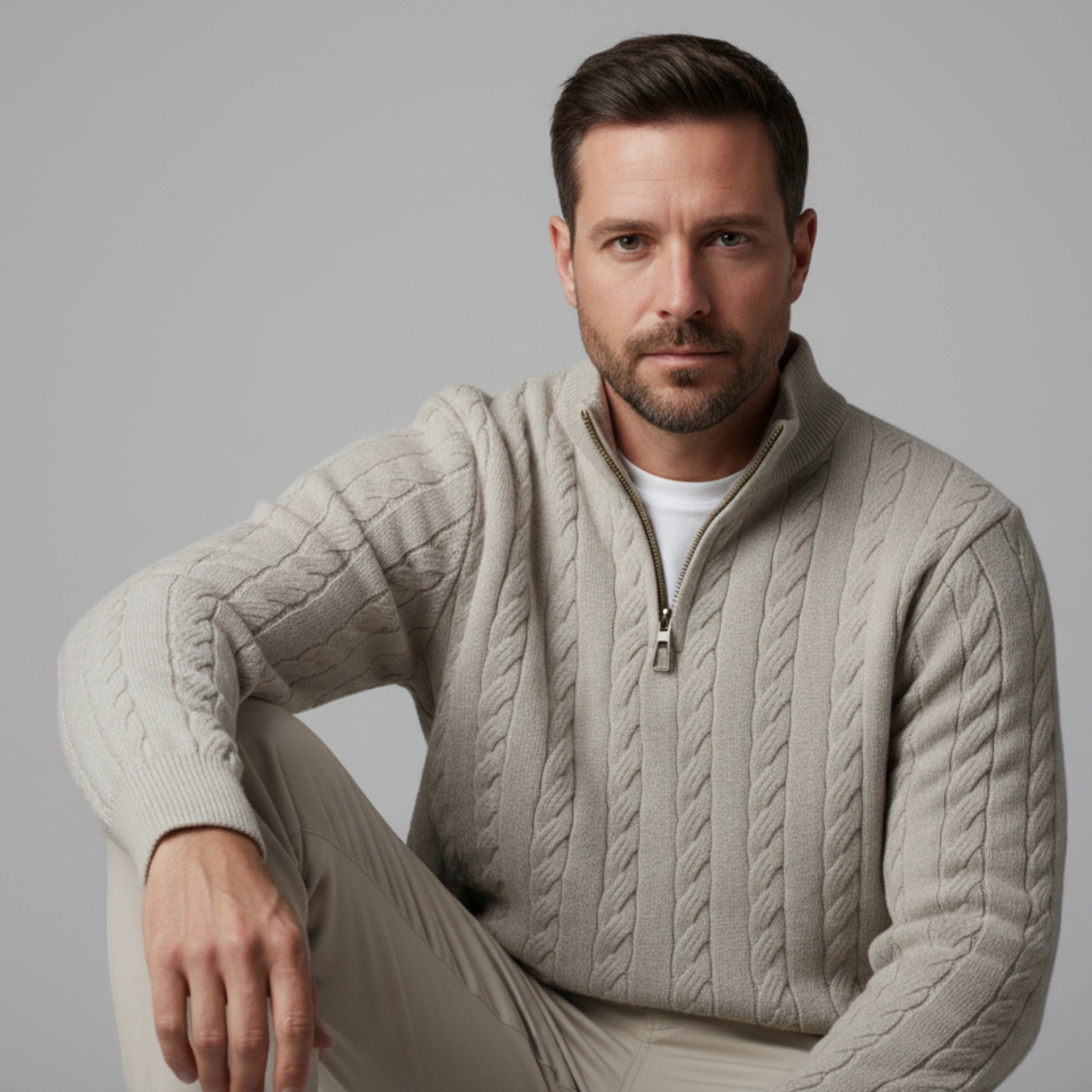 سويت شيرت قطيفة نص سوستة